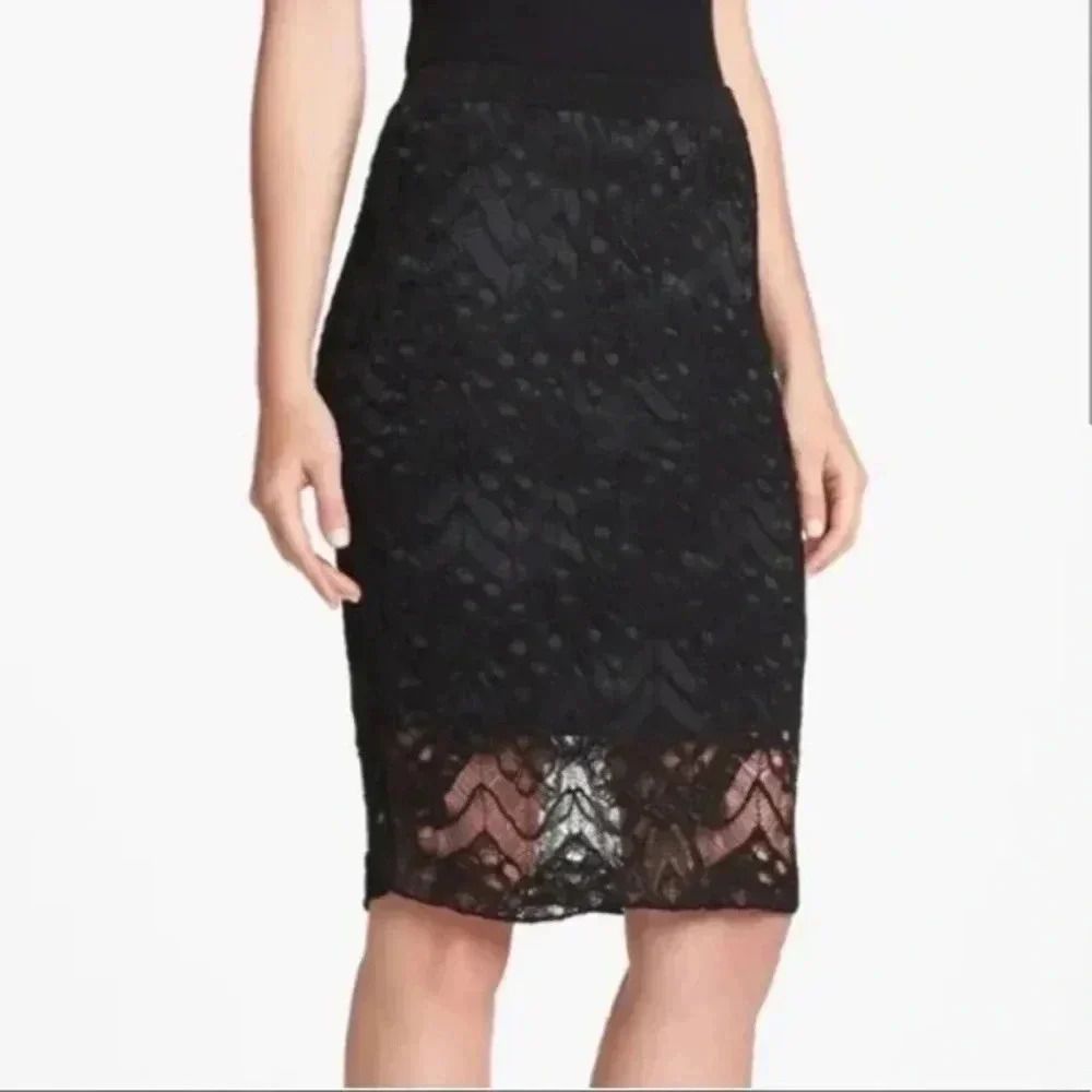 EILEEN FISHER Black Gray Knit Crochet Lace Overlay Straight Pencil Skirt Size XS